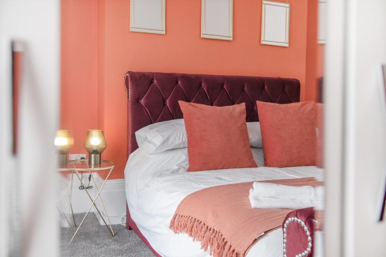 Stunning 4-Bedroom, 2 Bathrooms In Sunderland Sunderland  Exterior foto